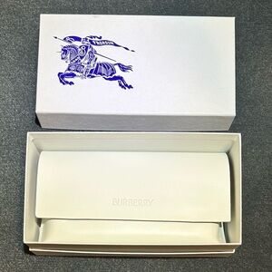 Burberry cream Leather Sunglass Case with Storage Box